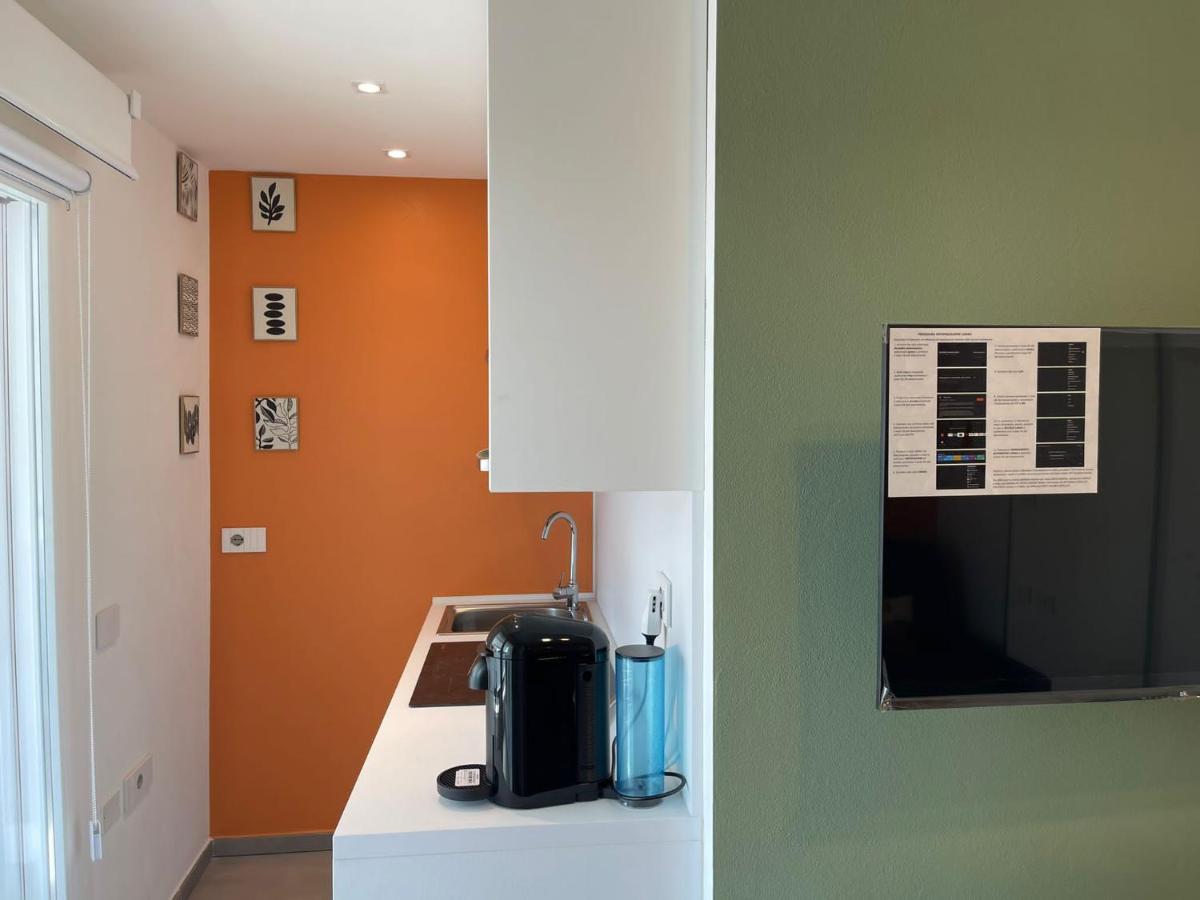 Louxory Accomodation Cagliari Apartment Bagian luar foto