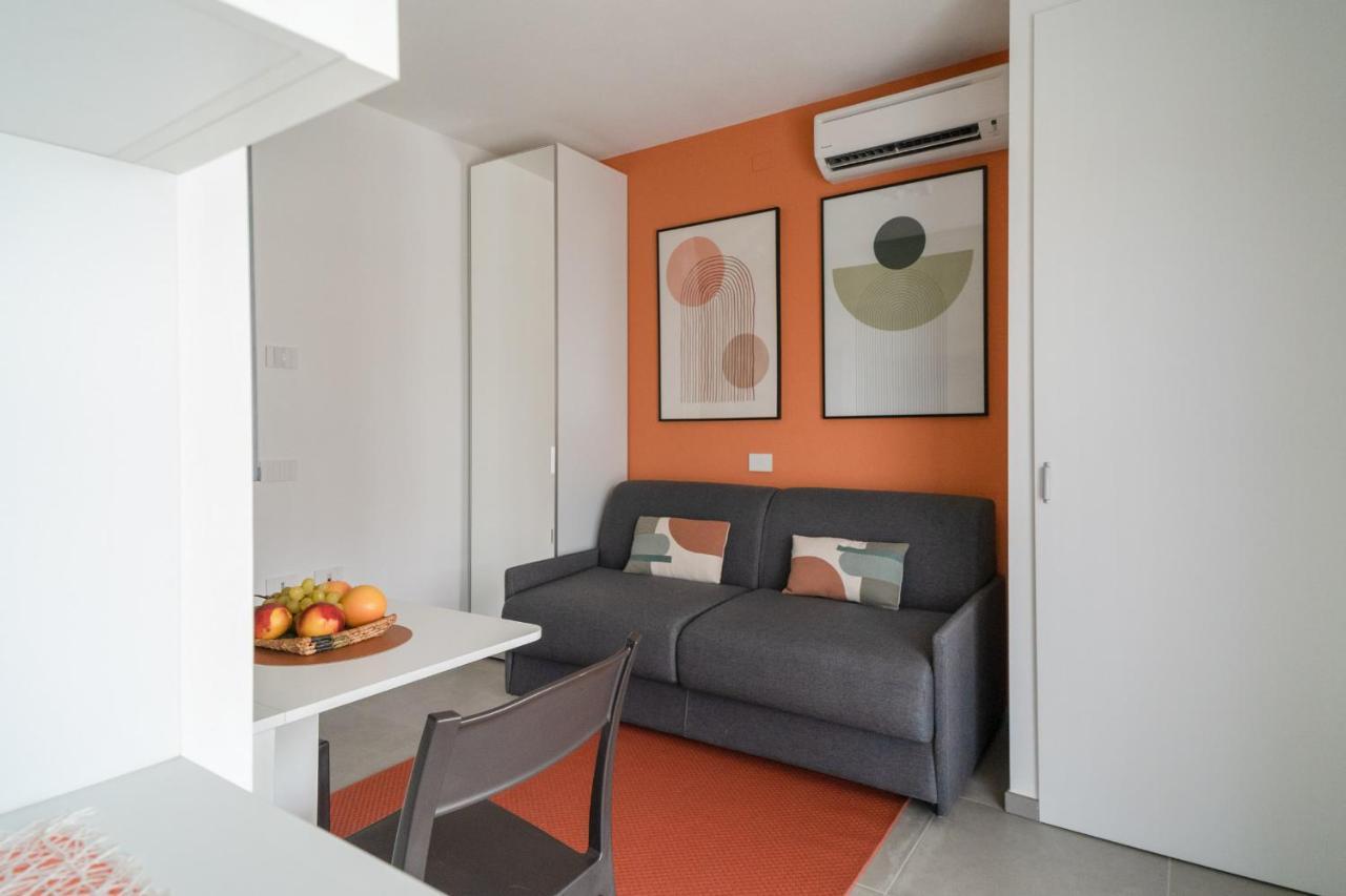 Louxory Accomodation Cagliari Apartment Bagian luar foto