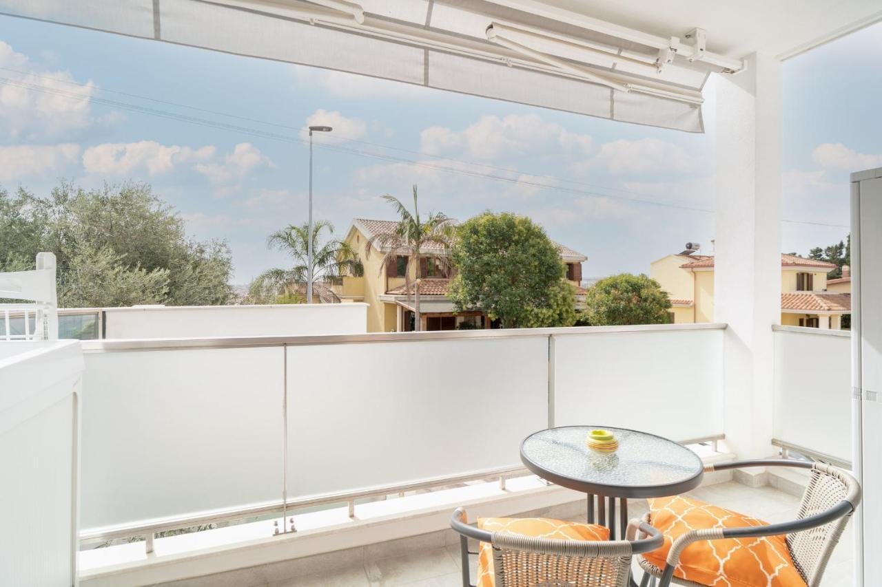Louxory Accomodation Cagliari Apartment Bagian luar foto