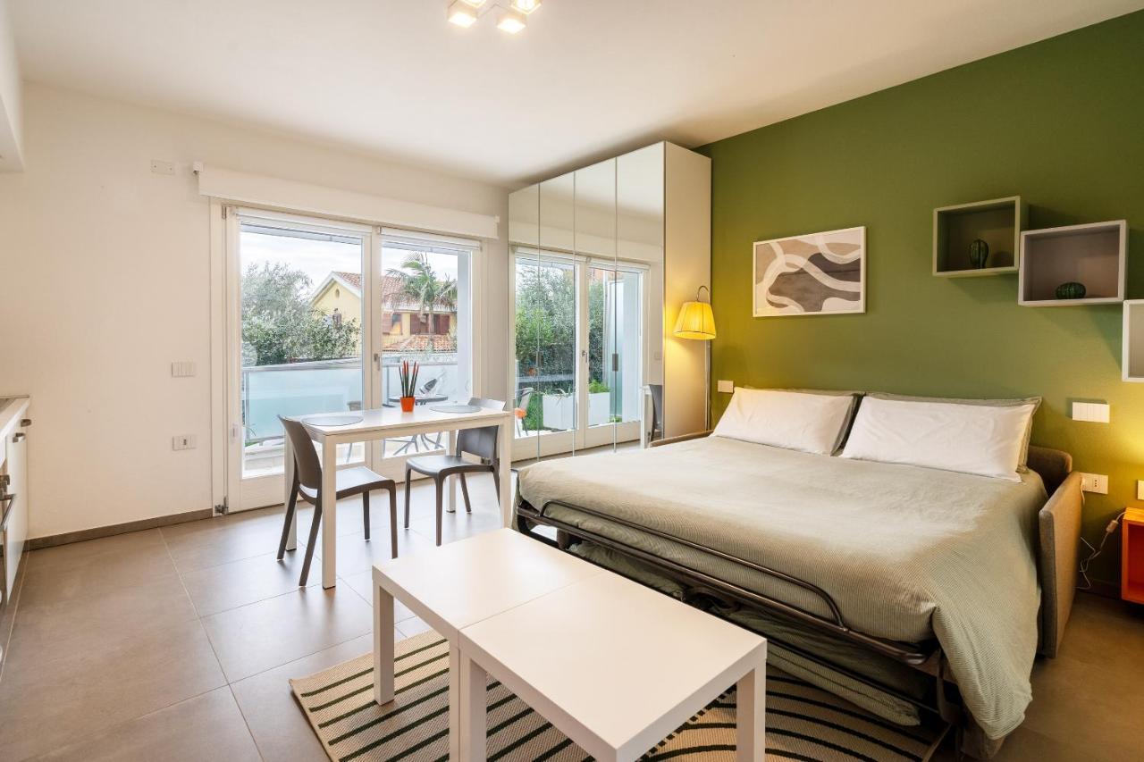 Louxory Accomodation Cagliari Apartment Bagian luar foto