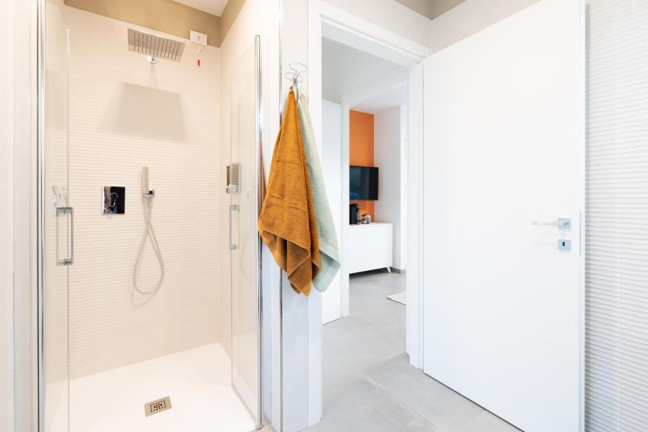 Louxory Accomodation Cagliari Apartment Bagian luar foto