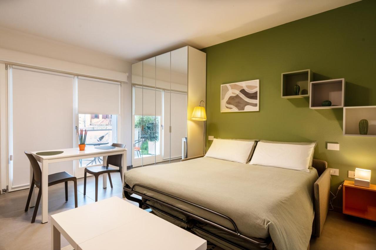 Louxory Accomodation Cagliari Apartment Bagian luar foto